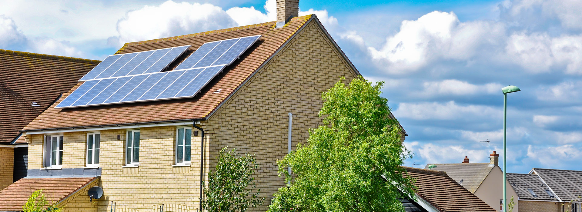 solar-panels-stoke-on-trent Solar panels in Stoke on Trent